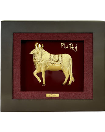 CGS-0501-02 Golden Buffalo Brings Enthusiasm in Frame 18 x 20 cm