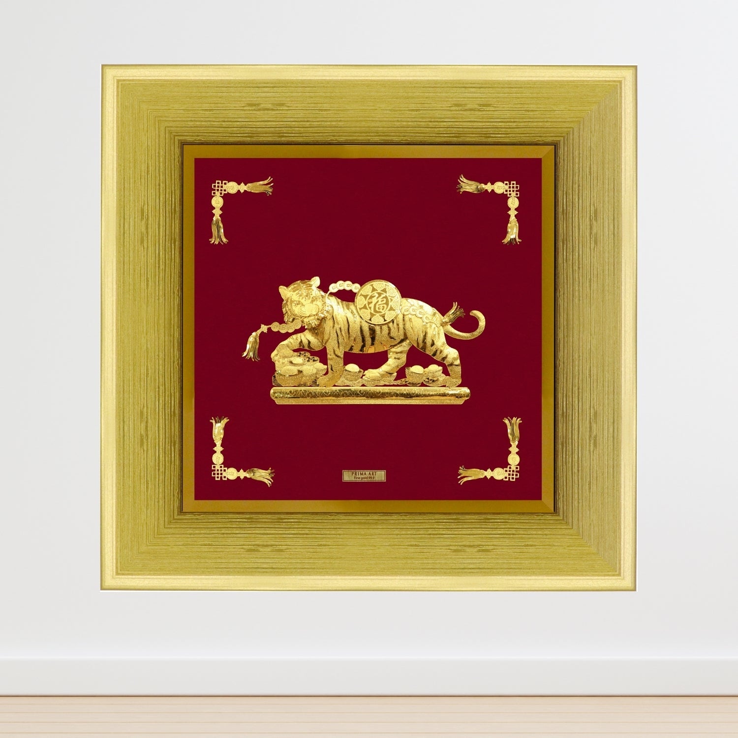 CGS-0718-03 Golden Tiger Brings Power in Frame 18 x 18 cm