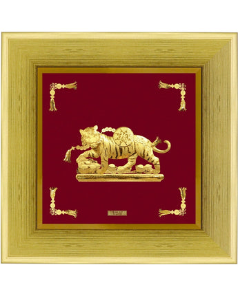 CGS-0718-03 Golden Tiger Brings Power in Frame 18 x 18 cm